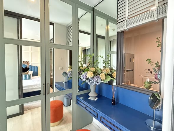 room interior and bathroom of Life One Wireless