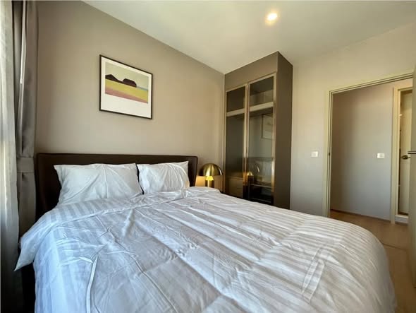 bedroom of Life Rama 4 – Asoke