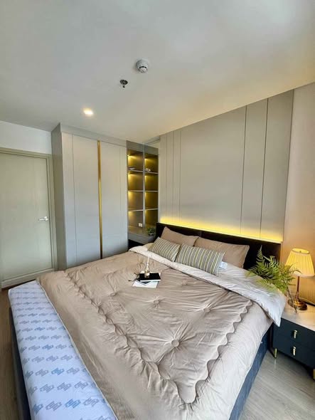 bedroom of Life Rama 4 – Asoke
