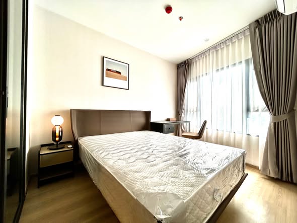 bedroom of Life Rama 4 – Asoke