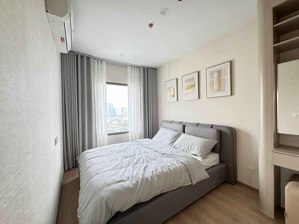 bedroom of Life Rama 4 – Asoke