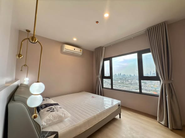 bedroom of Life Rama 4 – Asoke