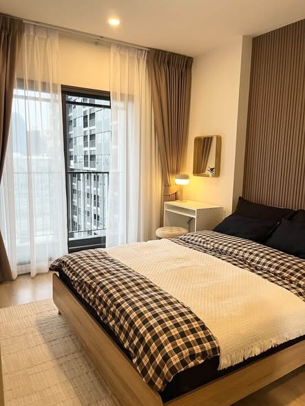 bedroom of Life Rama 4 – Asoke
