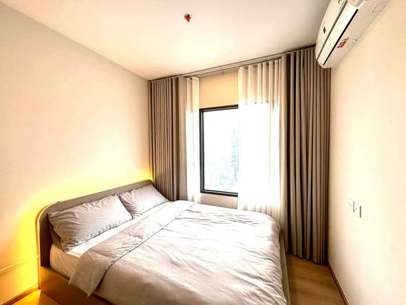 bedroom of Life Rama 4 – Asoke