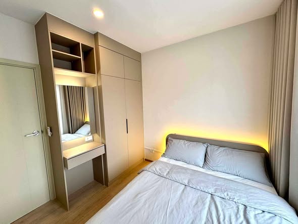 bedroom of Life Rama 4 – Asoke