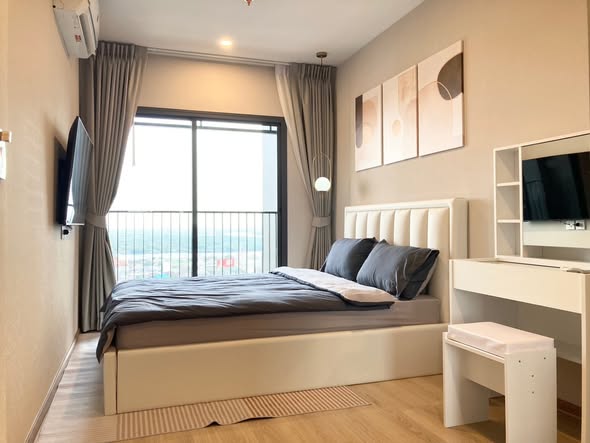bedroom of Life Rama 4 – Asoke
