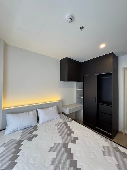 bedroom of Life Rama 4 – Asoke