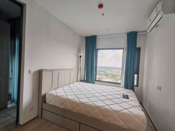 bedroom of Life Rama 4 – Asoke
