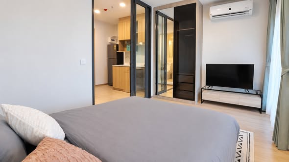 bedroom and room interior of Life Rama 4 – Asoke