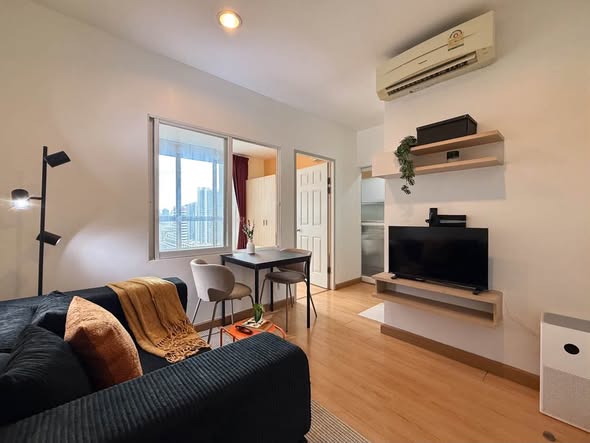 living room of Life @ Ratchada-Suthisan