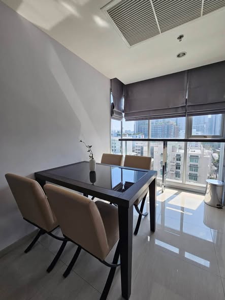 room interior of Life Ratchadapisek