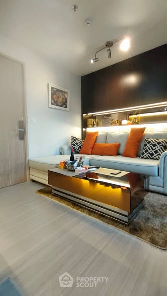 bedroom and living room of Life Sathorn Sierra ไลฟ์ สาทร เซียร์รา