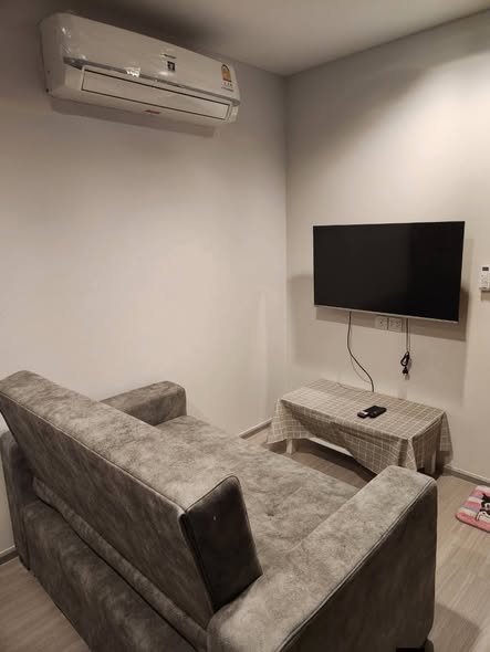 living room of Life Sathorn Sierra ไลฟ์ สาทร เซียร์รา