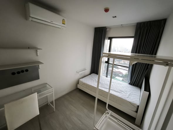 bedroom of Life Sukhumvit 48