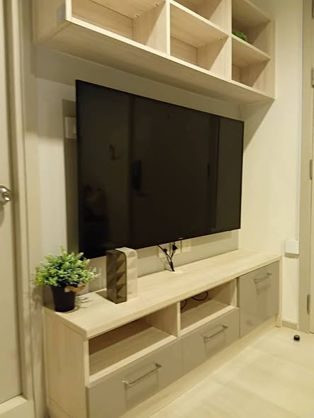 room interior of Life Sukhumvit 48