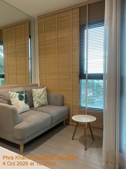 room interior of Life Sukhumvit 62