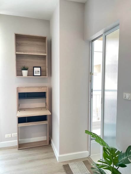 room interior of Life @ Sukhumvit 65