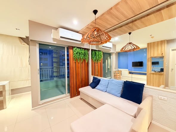 living room and room interior of Lumpini Park Beach Jomtien