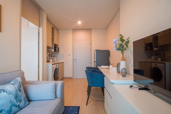 living room of Lumpini Park Phahon32