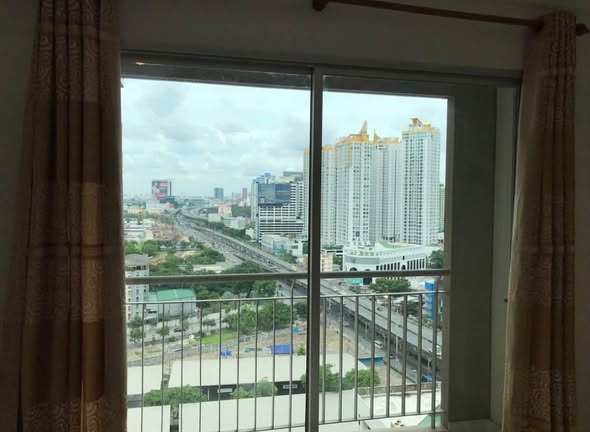 bedroom of Lumpini Place Rama 9 – Ratchada