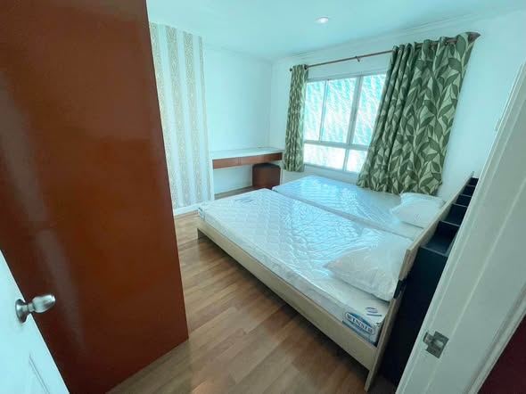 bedroom of Lumpini Place Ramintra-Laksi