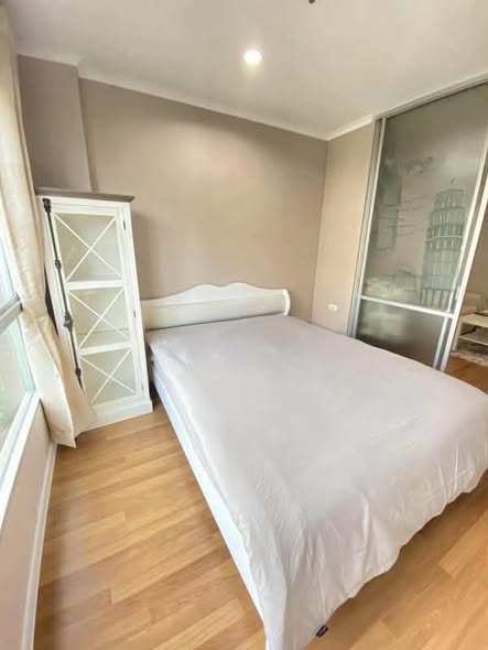 bedroom of Lumpini Place Ratchayotin