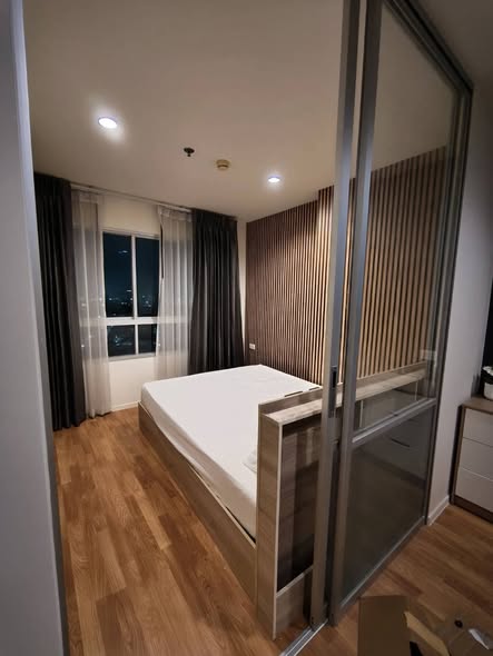 bedroom and room interior of Lumpini Ville Nakhon In Riverview, Nakhon-In Rd