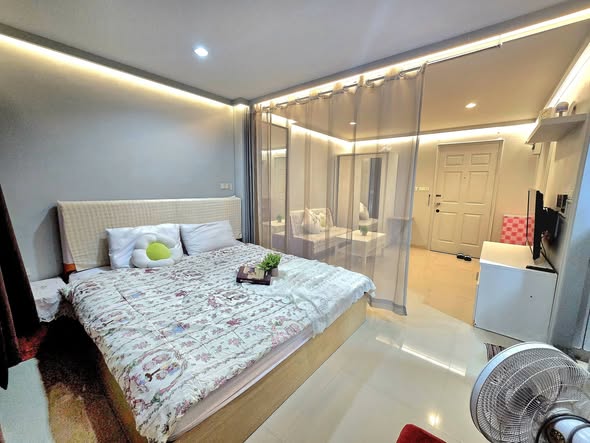 bedroom of Lumpini Ville Ramkhamhaeng 44