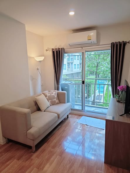 living room of Lumpini Ville Sukhumvit 76-Bearing Station 2