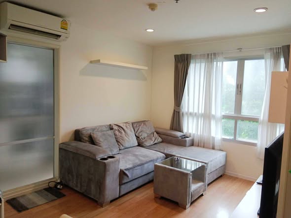 bedroom and living room and room interior of Lumpini Ville Sukhumvit 77-2