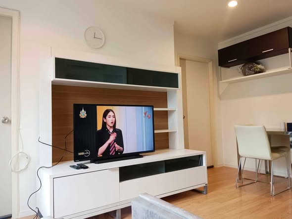 living room and room interior of Lumpini Ville Sukhumvit 77-2