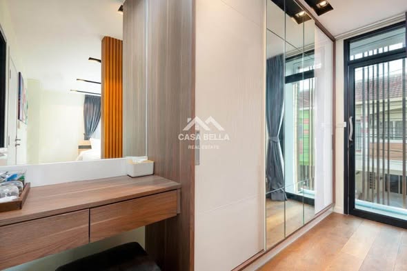 bedroom and room interior of Luxury Pool Villa 99