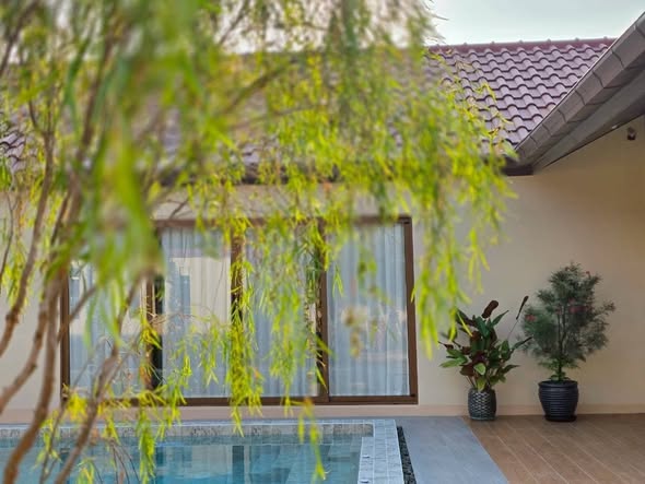 LUXURY PRIVATE POOL VILLA