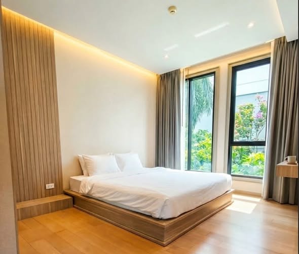 bedroom of Luxury Suite @ BTS Nana