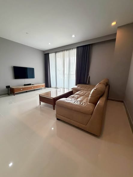 bedroom of M Silom