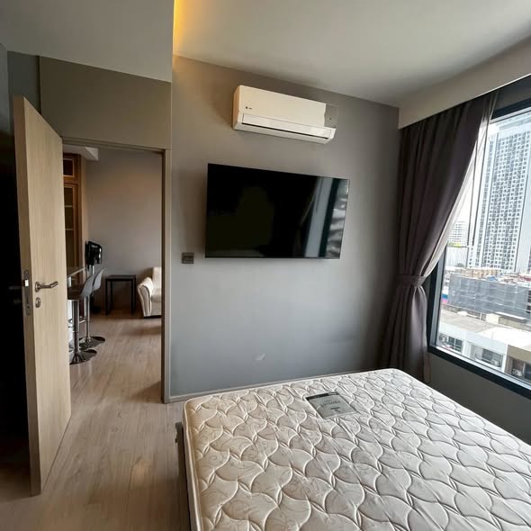 bedroom of M Thonglor 10