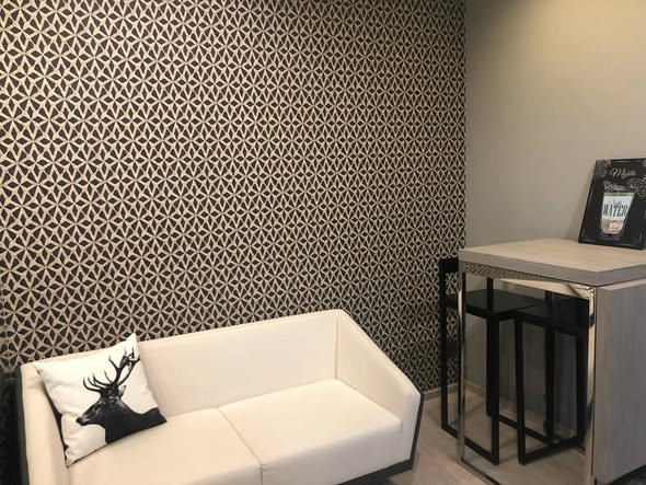 M Thonglor 10
