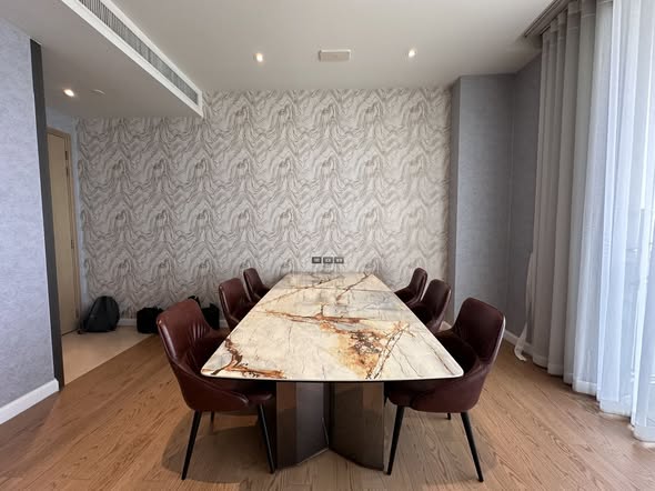 room interior of Magnolias Waterfront Residences