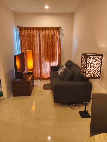 living room of Manor Sanambinnam