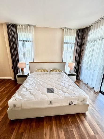 bedroom of Manthana Onnut-Wongwaen 4