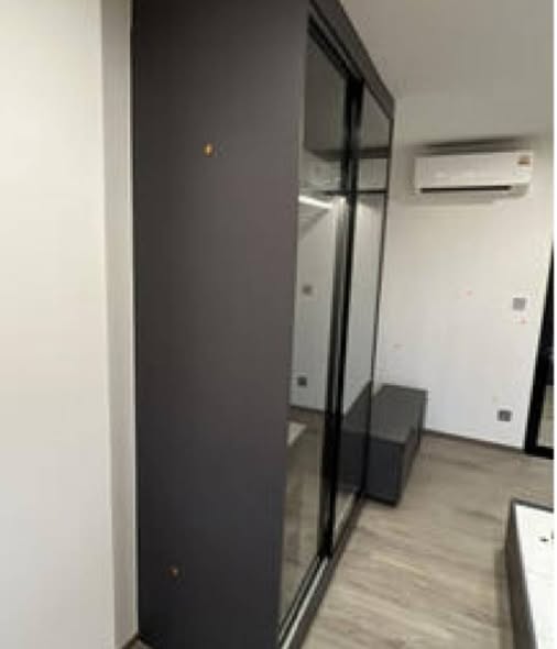 room interior of Maroon Ratchada 32 (สำนักงานขาย)