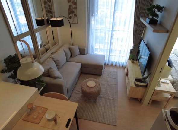living room of MARU Ekkamai 2