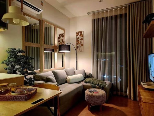 living room and bedroom of MARU Ekkamai 2