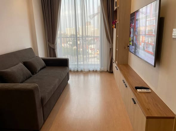living room of Maru Ladprao 15 : มารุ ลาดพร้าว 15
