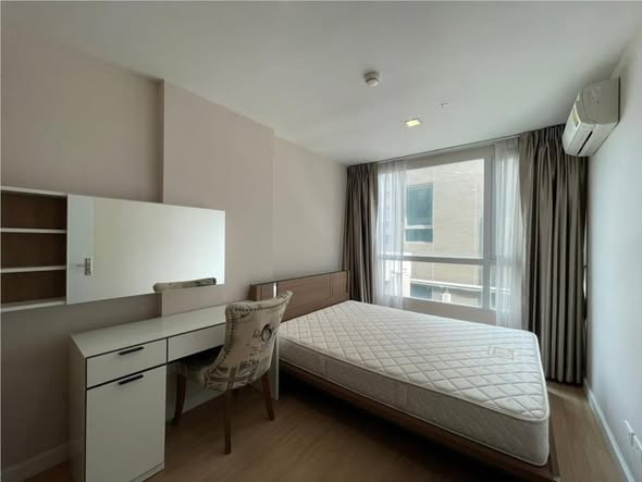 bedroom of Mayfair Place Sukhumvit 64