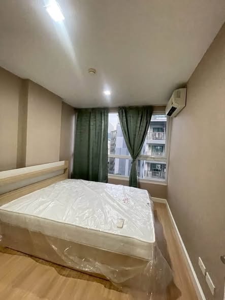 bedroom of Mayfair Place Sukhumvit 64