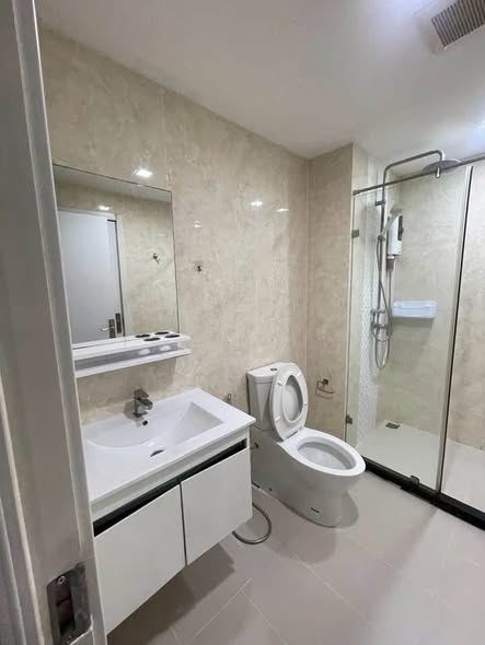 Mayfair Place Sukhumvit 64