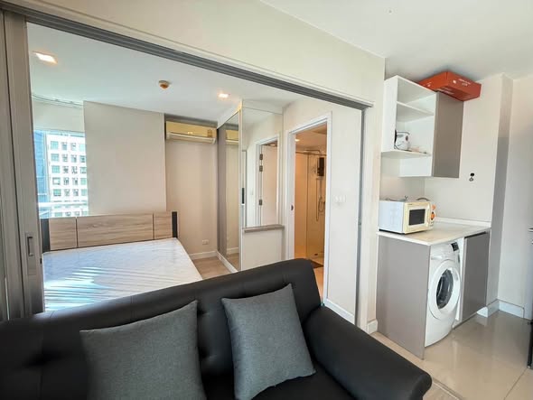 bedroom of Metro Luxe Phaholyothin-Suthisan