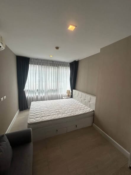 bedroom of Metro Luxe Ratchada