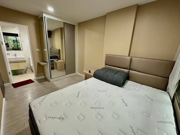 bedroom of Metro Luxe Ratchada